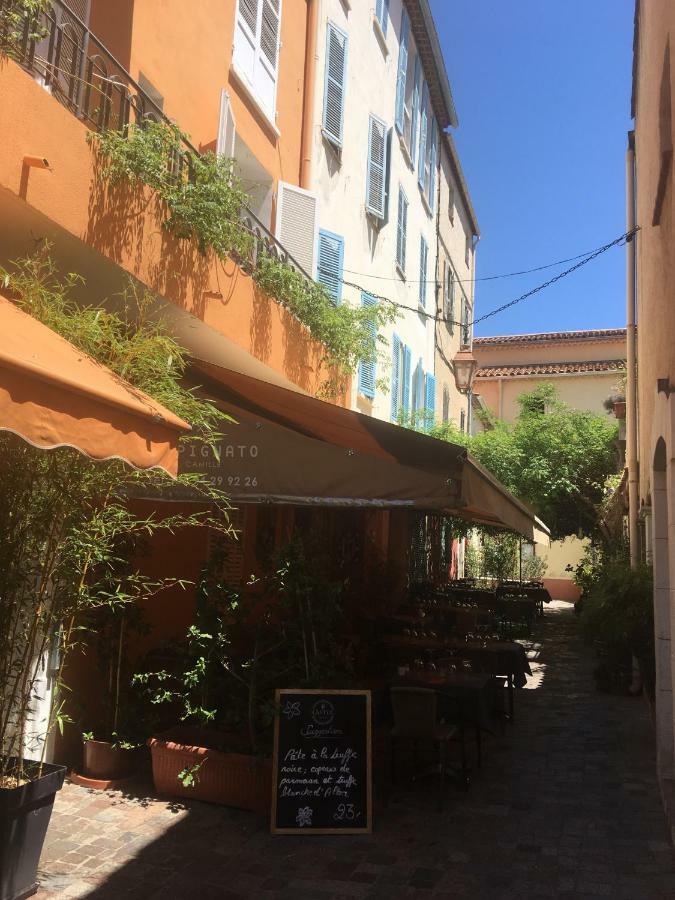 Ferienwohnung Les 12 Sables Le Lavandou Exterior foto